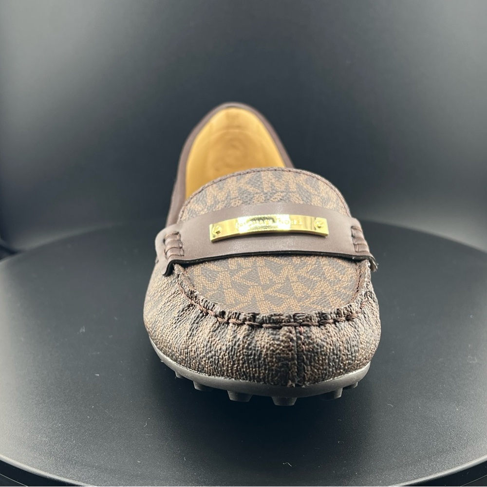 Michael Kors Everett Loafers - Women - Picture 13 of 16